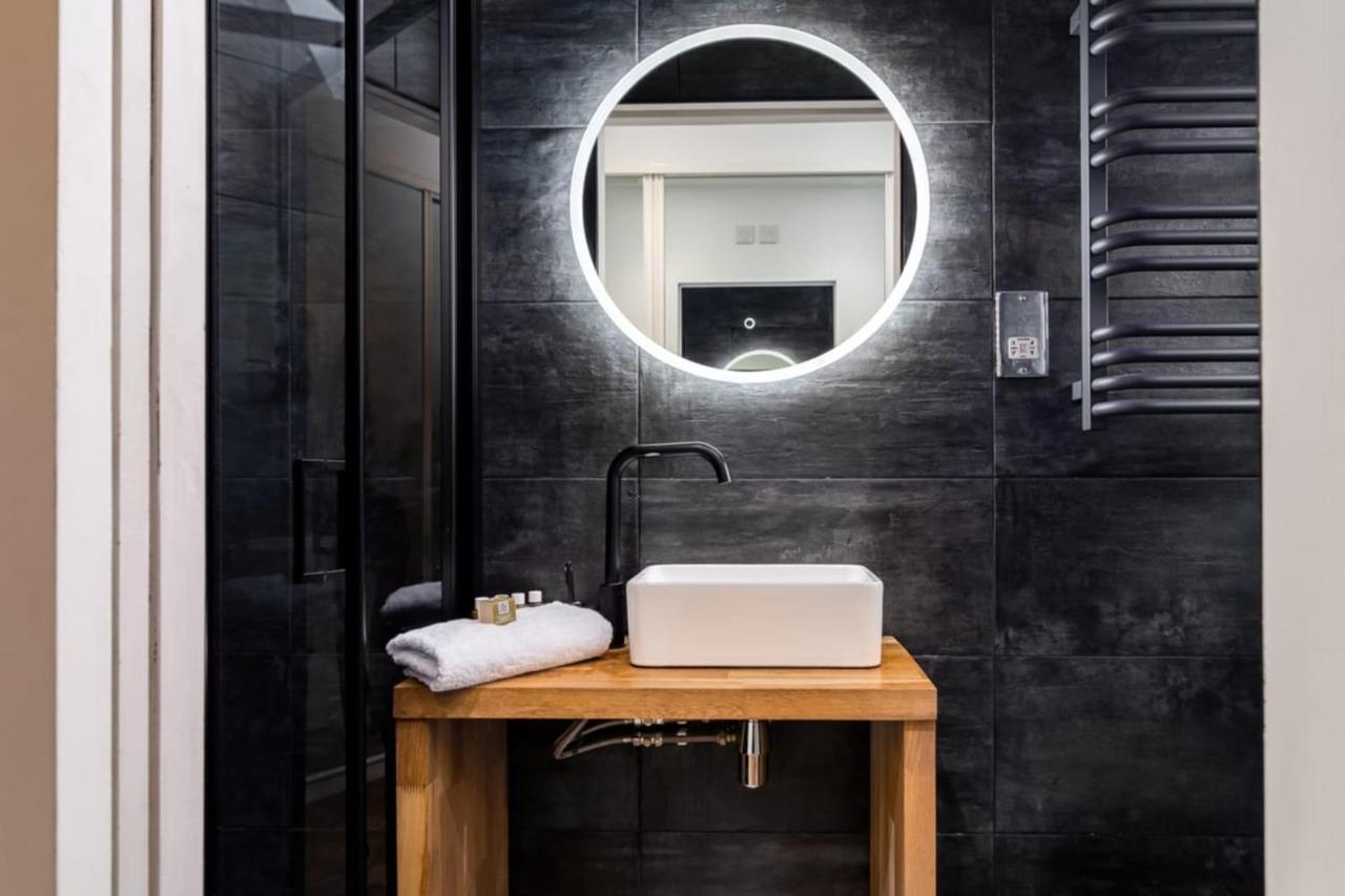 Central London Apartment In Vauxhall Near Big Ben Bagian luar foto
