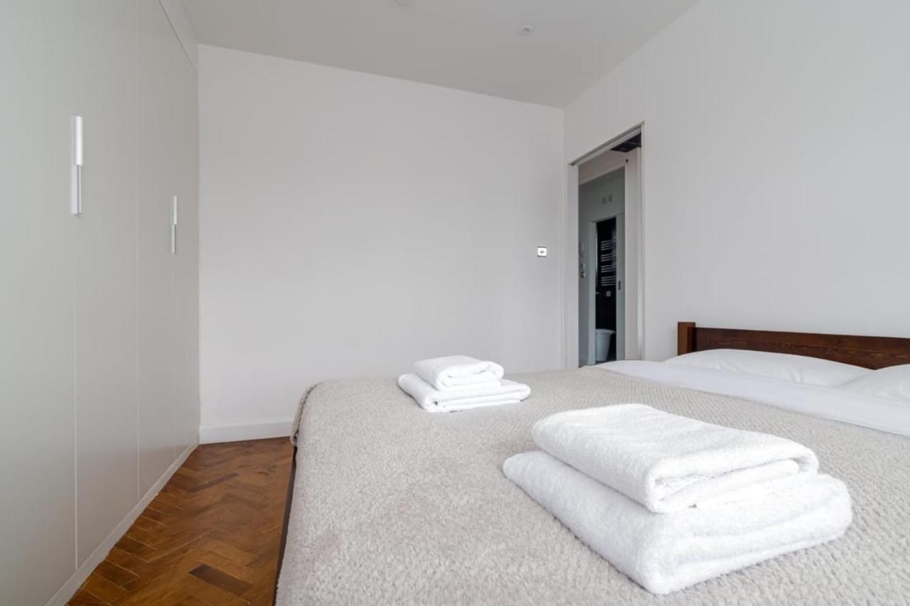 Central London Apartment In Vauxhall Near Big Ben Bagian luar foto